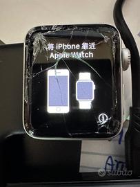 Apple Watch serie 3 40mm con vetro rotto