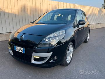 Renault Scenic X-Mod 1.6 