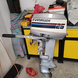 Barca trimarano Sessa