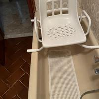 Sedia girevole per anziani per vasca