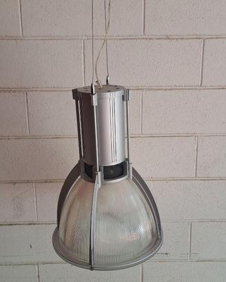 Lampada industriale