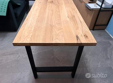 Scrivania OAK in legno di quercia