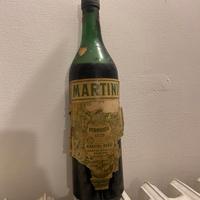 Bottiglia vintage Martini & Rossi Vermouth Secco d
