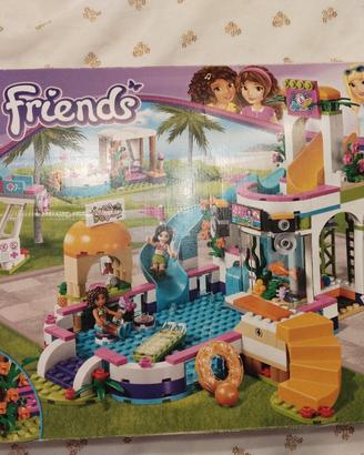 LEGO Friends  Piscina- Lotto misto con istruzioni 
