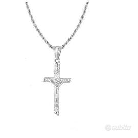 Collana uomo acciaio con crocefisso. 