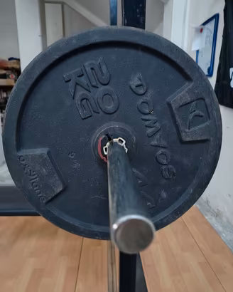Bilanciere 2 m con 4 dischi 20 kg