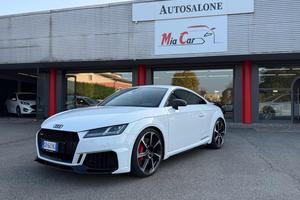 AUDI TT RS 2.5 TFSI quattro S tronic