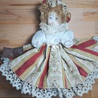 Bambola in porcellana Capodimonte