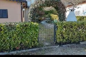 ROULOTTE E PREINGRESSO VILLAGGIO FORNACE MERCALLLO