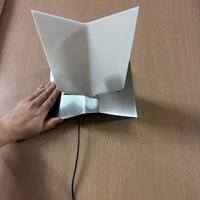 LAMPADE da tavolo e da muro