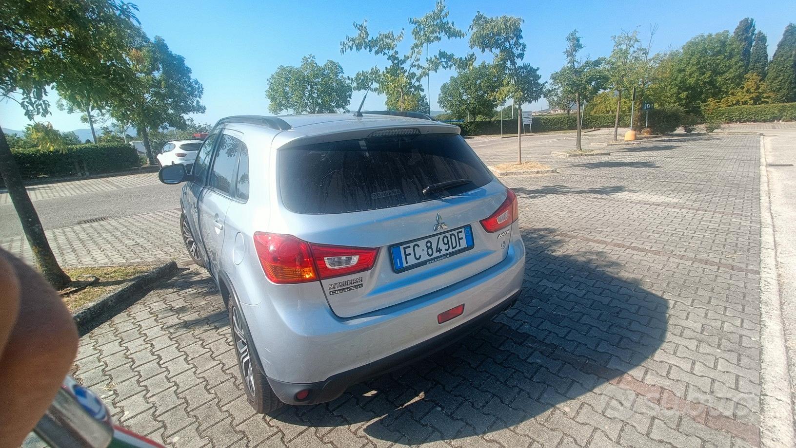 Mitsubishi Asx 2016 photo 5