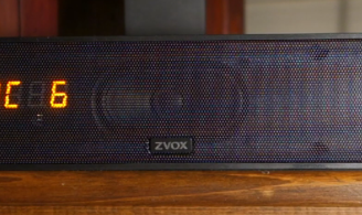 Soundbar Zvox Accuvoice AV157 nuova.