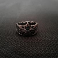 Anello in acciaio inox con aquila in volo