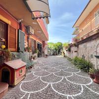 PORZIONE DI TRIFAMILIARE A MUGNANO DI NAPOLI