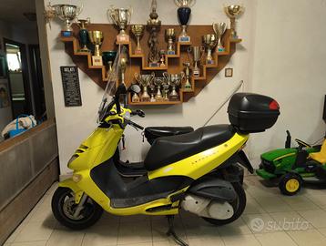Aprilia Leonardo 250 - 2001