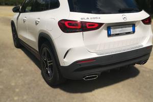 Mercedes-Benz GLA 200d – 2022