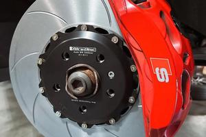 Impianti frenanti maggiorati dischi pasticche tubi