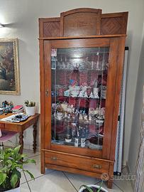 Mobile vetrina primi 900 restaurato