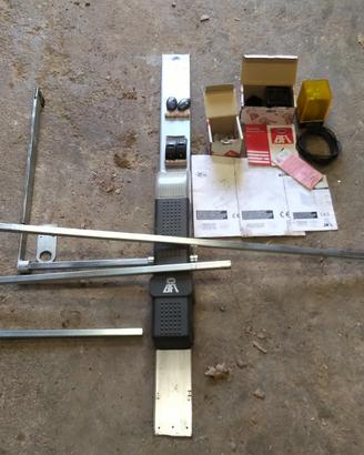 Motorizzazione basculante BFT Phebe