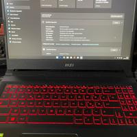 Pc portatile per gioco e montaggio video