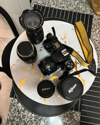 NIKON F601 Completa di valigia e 3 obiettivi