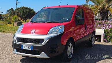 Fiat Fiorino 1.3 MJT 95CV Combinato Adventure