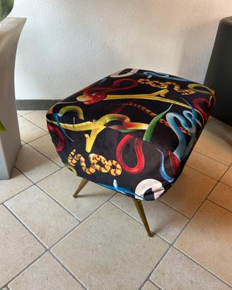 Pouf Seletti Snakes design Cattelan Ferrari