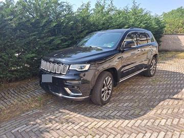 JEEP GRAND CHEROKEE SUMMIT 3.0TDI 250 CV