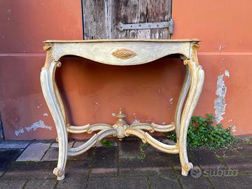 Consolle 800 laccatura veneziana