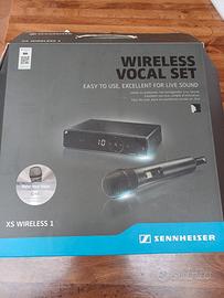 Microfono sennheiser  xs wireless 1 e 835
