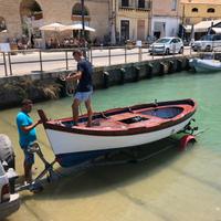 Gozzo ligure storico in legno possibilità vela
