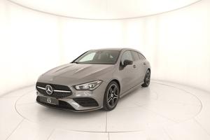 MERCEDES-BENZ CLA Shooting Brake 200 d Premium 4ma