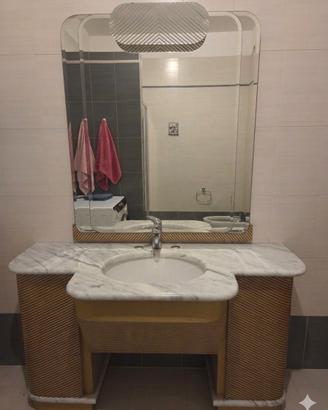 Mobile bagno con top in marmo + specchio 