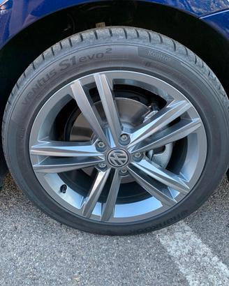 Cerchi ORIGINALI VOLKSWAGEN da 17 con gomme nuove