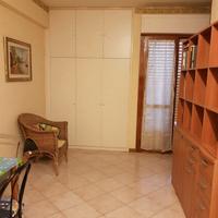 Pomezia monolocale con posto auto