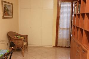 Pomezia monolocale con posto auto