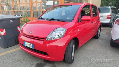 Daihatsu Sirion 1.0 12V Aki