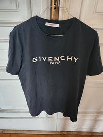 t shirt givenchy taglia m/L come nuova 