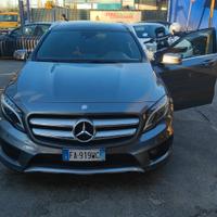 Mercedes-benz GLA 200 d Automatic Premium