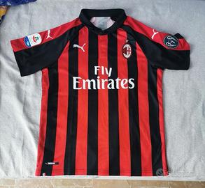 Prima maglia casa Ac Milan 2018/19 piatek