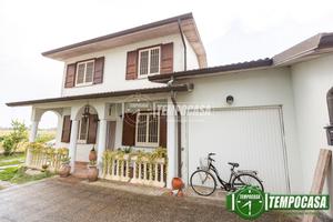 VILLA DI TESTA CON BOX