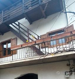 Scala in legno