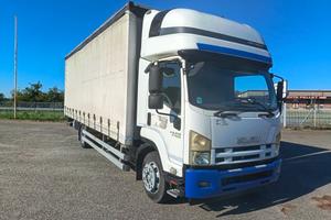Isuzu F12-240 centina e telo - 2011