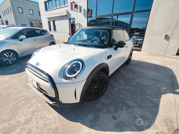 Mini 3 Porte Cooper Essential 1.5 Twin Power Turbo