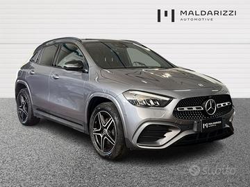 MERCEDES-BENZ GLA 250 e phev AMG Line Advanced Plu