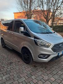 Ford Tourneo Custom 8 posti