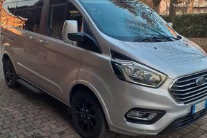 Ford Tourneo Custom 8 posti