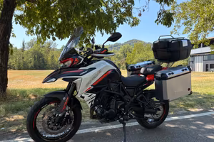 Benelli TRK 702 X