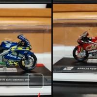 12 modellini moto GP 2004