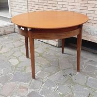 Tavolo design in teak anni 60